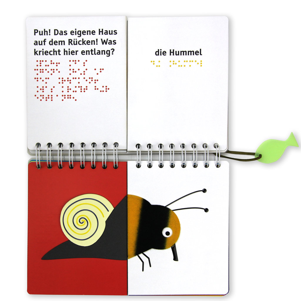 aufgeklapptes Buch im Querformat mit mittig geteilten Seiten, Bildmotiv rechts: Vorderteil Hummel, links: Hinterteil Schnecke