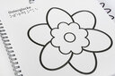 Vergrößerungsansicht: Ringbuch mit tastbaren Lack-Konturen einer Blüte zum Ausmalen