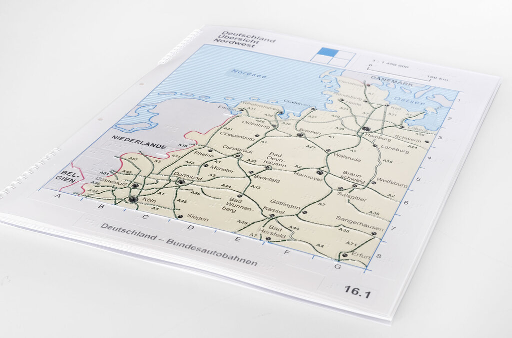 Taktil gestaltete Reliefkarte der bundesdeutschen Autobahnen